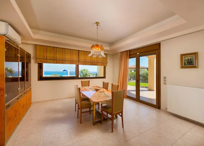 Rose Κολύμπια